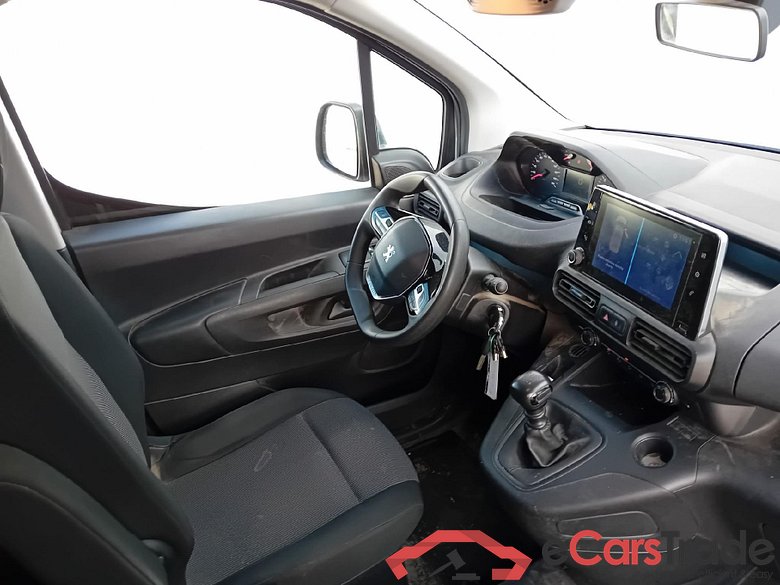 PEUGEOT Partner / 2018 / 4P / furgón derivado de turismo Premium Standard 600kg BlueHDi 73kW (AC) #3