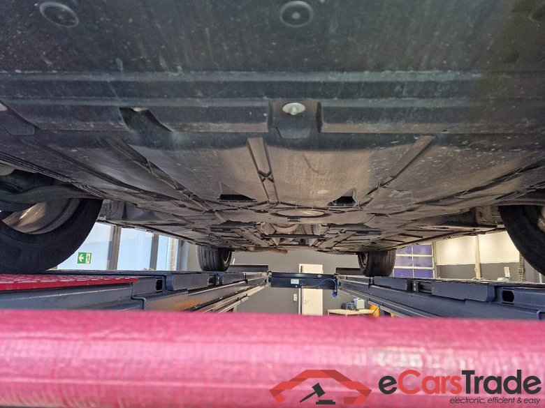 Mercedes-Benz GLA (BM 247)(02.2020->) DE - SUV5 GLA 200 EU6d, AMG Line (EURO 6d), 2020 - 2023 #5