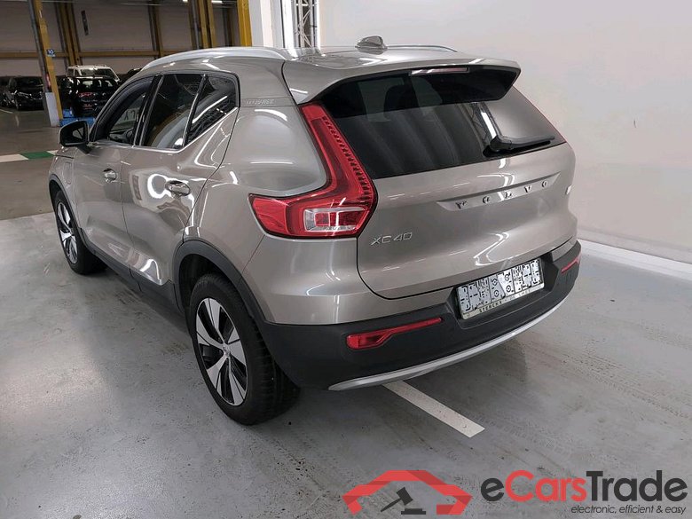 VOLVO XC40 1.5 T5 PHEV Recharge Pro DCT #3