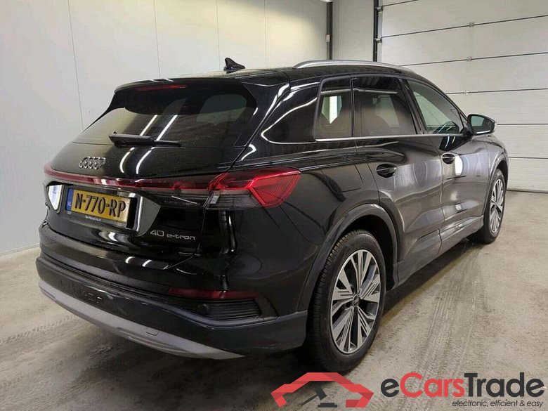 AUDI Q4 e-tron 40 L ed. Adv. 77 kWh #2