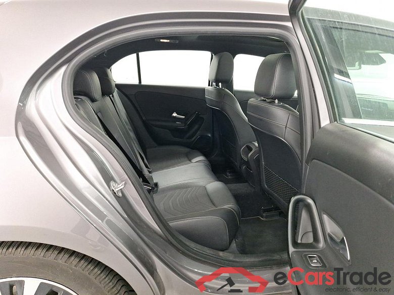 MERCEDES-BENZ CLASSE A DIESEL (W177) A 180 d Business Solution #6