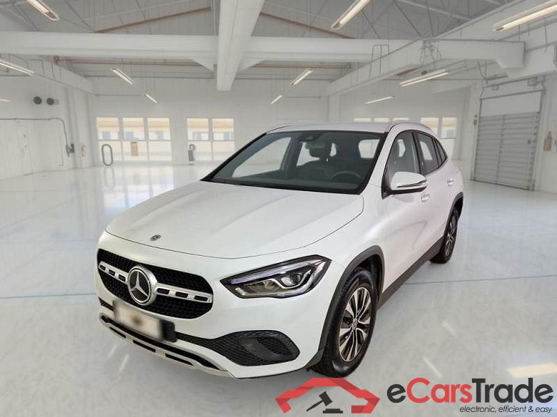 MERCEDES-BENZ GLA / 2020 / 5P / CROSSOVER GLA 250 AUTOMATIC EQ-POWER SPORT #1