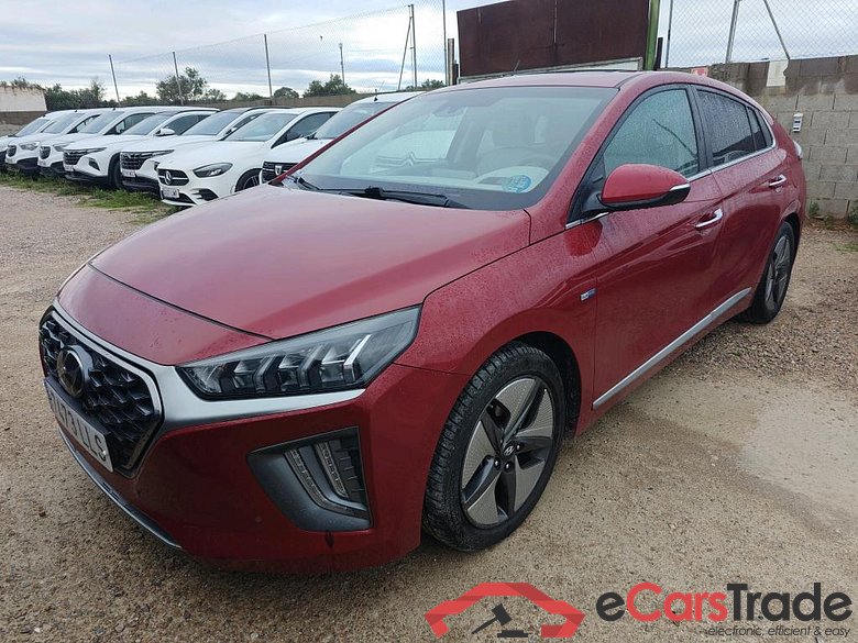 HYUNDAI IONIQ / 2019 / 5P / berlina con portón 1.6 GDI HEV Style DCT