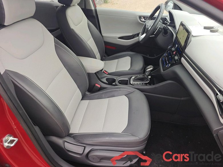 HYUNDAI IONIQ / 2019 / 5P / berlina con portón 1.6 GDI HEV Style DCT #6