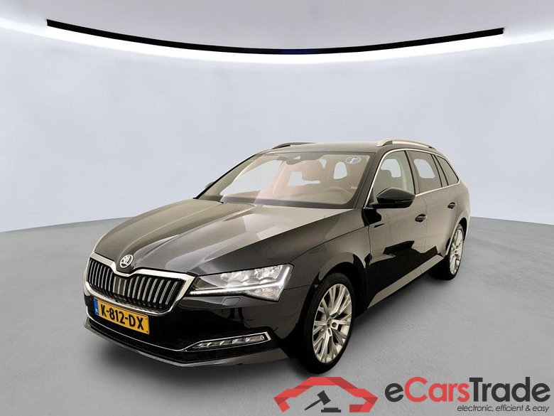SKODA Superb Combi 110 kW #1