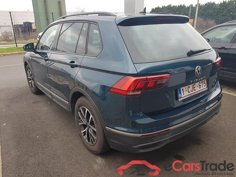 VOLKSWAGEN Tiguan Tiguan Life Business 1.5 TSI ACT OPF 96 kW (130 ch) 6 vitesses manuel #2