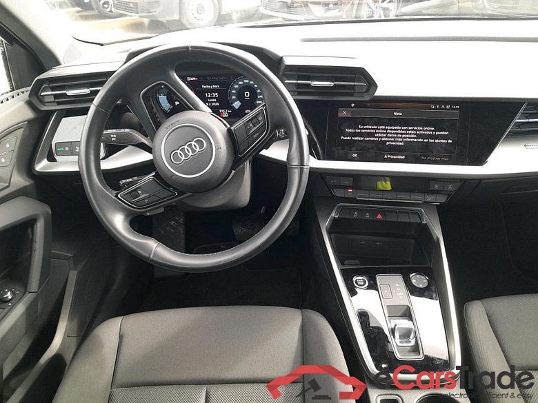 AUDI A3 / 2020 / 5P / berlina con portón Sportback Advanced 35 TDI 110kW S tronic #3