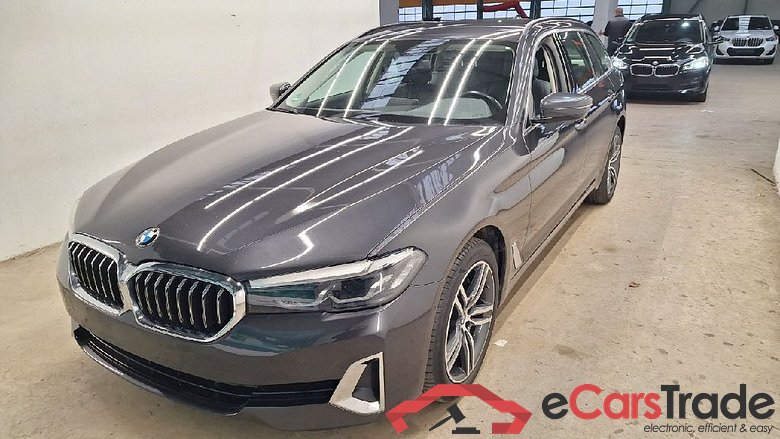 Baureihe 5 Touring 530 i xDrive Luxury Line 2.0 185KW AT8 E6d #1