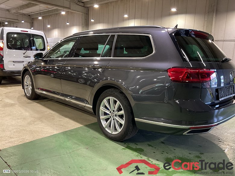VOLKSWAGEN PASSAT VARIANT 1.4 TSI MSQ VARIANT GTE BUSINESS #3