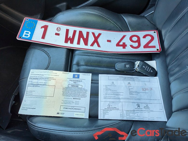 Peugeot 5008 1.5 BlueHDi 96kW S&S Allure 5d !! technical issues !! #4