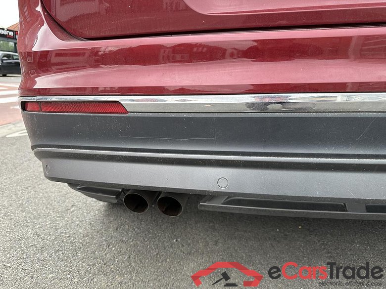 VOLKSWAGEN Tiguan 1.4 TSI 92 kW (125 ch) 6 vitesses manuel #6