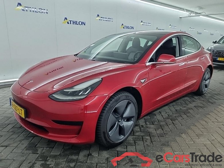Tesla Model 3 Standard Range Plus RWD 4D 225kW