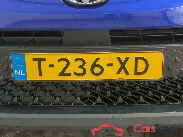 TOYOTA Aygo X 1.0 VVT-i MT Play #4