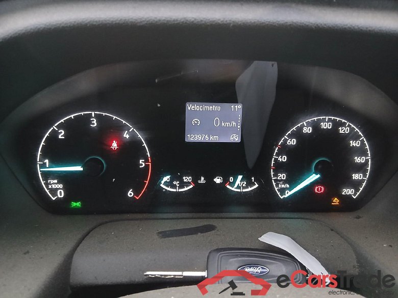 FORD Transit / 2013 / 4P / furgón 310 96kW L2H2 Van Trend FWD MHEV #4