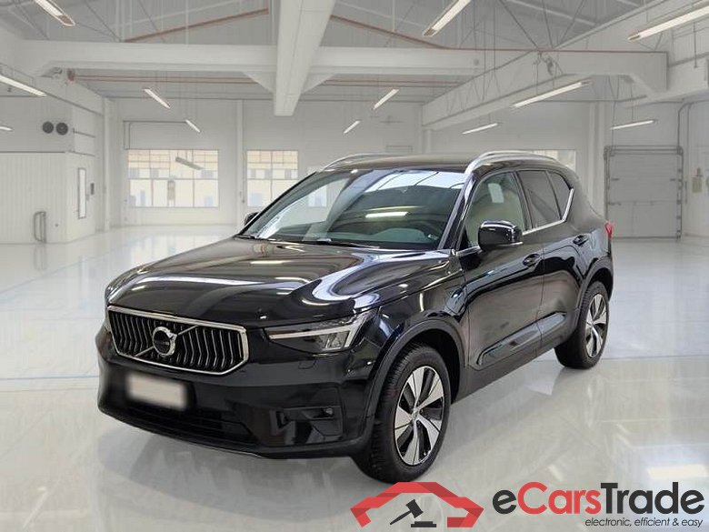 VOLVO XC40 / 2021 / 5P / SUV T4 RECHARGE PLUG-IN AUTO CORE #1