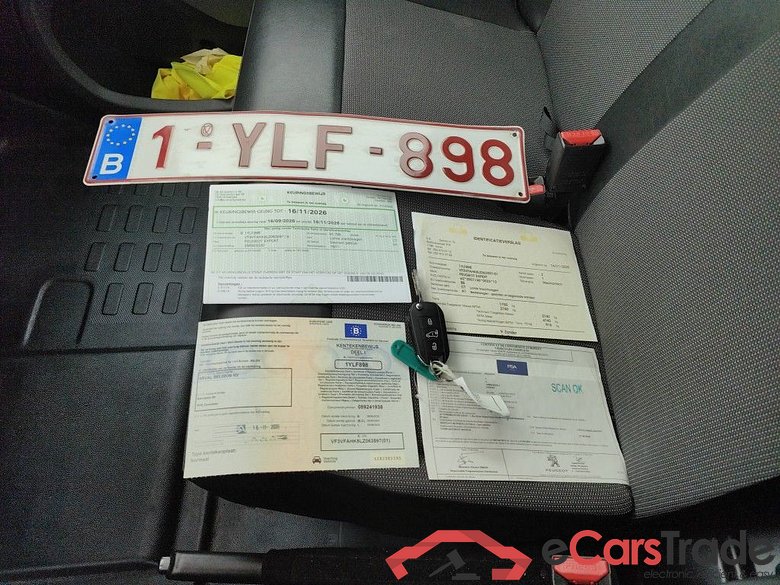 Peugeot Expert Compact Premium L1 2.0 BlueHDi 120 EAT8 4d #4