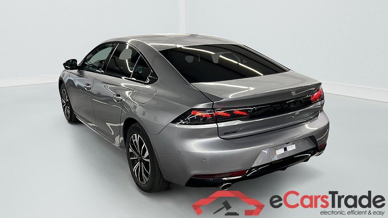 Peugeot 508 Hybrid 225 e-EAT8 Allure #5