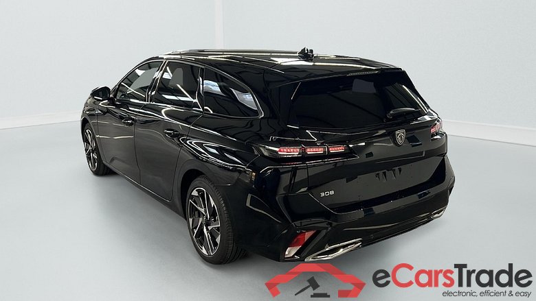 Peugeot 308 SW Hybrid 145 e-DCS6 Allure #5