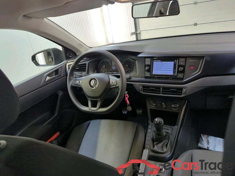 VOLKSWAGEN POLO 1.0 MPI Trendline #3