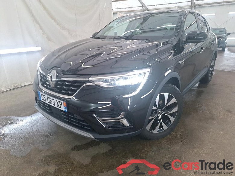 RENAULT Arkana / 2021 / 5P / SUV Evolution mild hybrid 140 EDC -22
