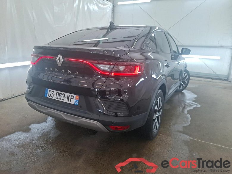 RENAULT Arkana / 2021 / 5P / SUV Evolution mild hybrid 140 EDC -22 #3