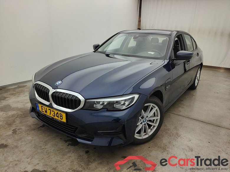 BMW 3 - 2019 330eXA 184hp PHEV 4d
