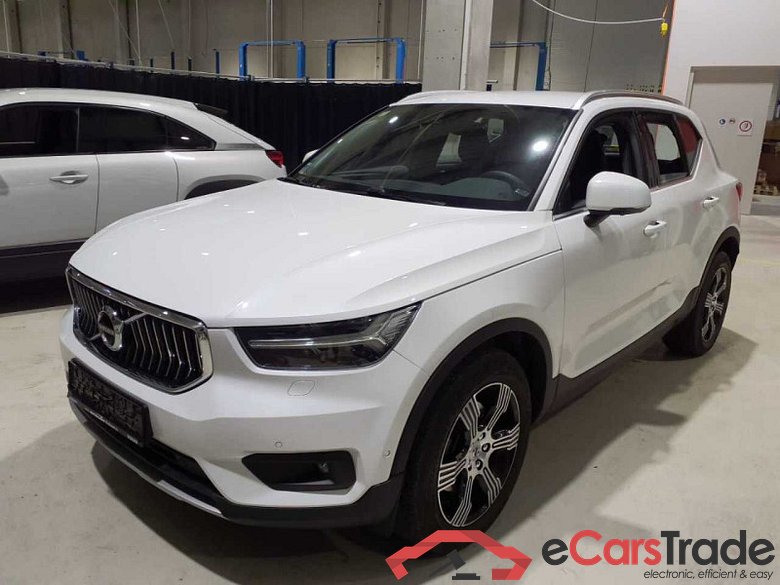 Volvo XC40 (2017->) DE - SUV5 B4 2WD EU6d, Inscription (EURO 6d), 2020 - 2022 #1