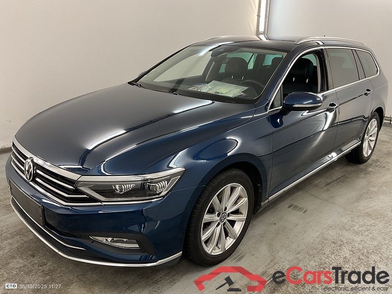 VOLKSWAGEN PASSAT VARIANT 1.6 TDI SCR MSQ VARIANT ELEGANCE BUSINES #1