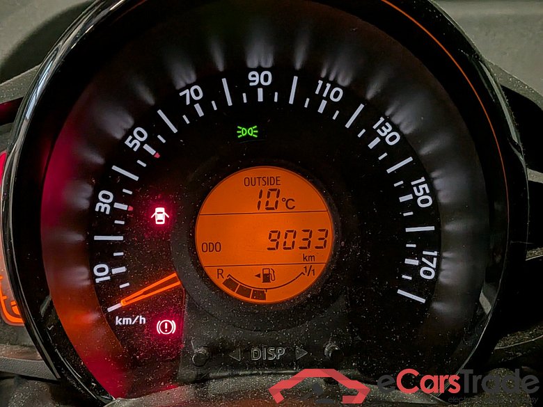 PEUGEOT 108 1.0 e-VTi Allure #6