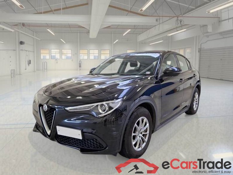 ALFA ROMEO STELVIO / 2017 / 5P / SUV 2.2 TURBO DIESEL 160CV AT8 RWD BUSINESS #1