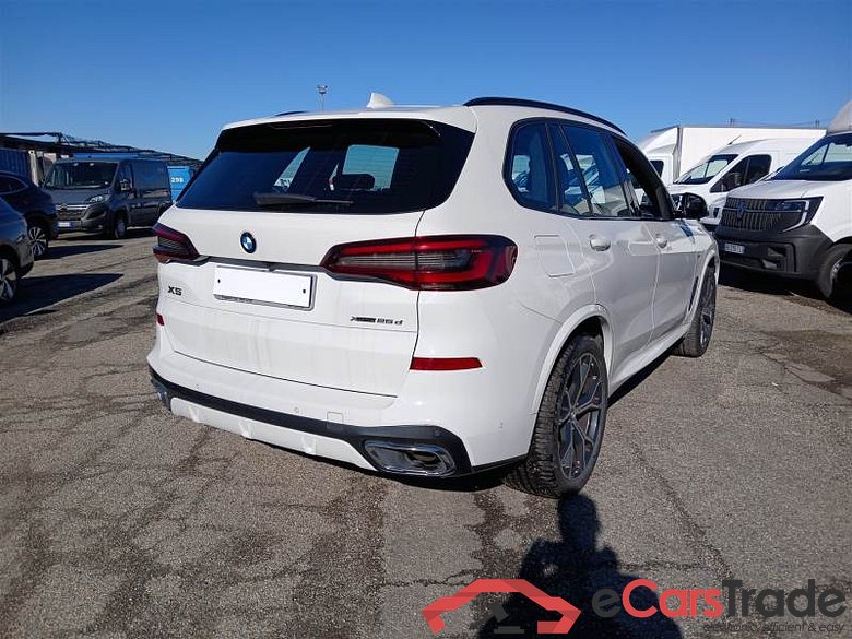 BMW X5 / 2018 / 5P / SUV XDRIVE 25D MSPORT AUTOM. #2