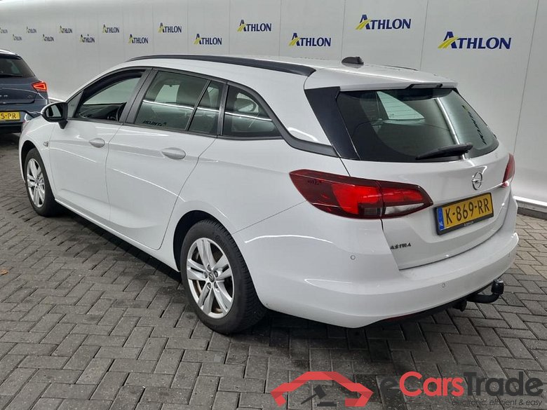 OPEL Astra Sports Tourer 1.2 turbo 81kW Edition 5D #4
