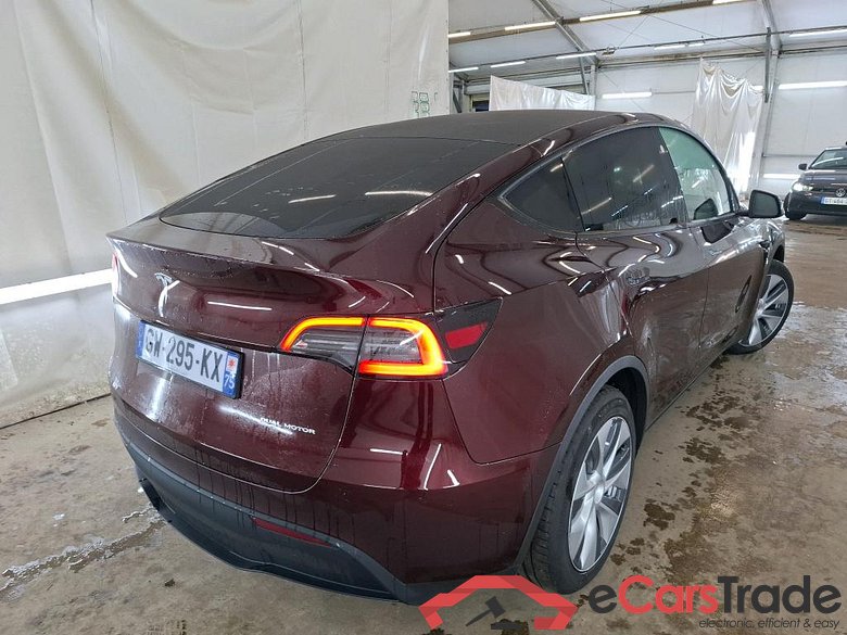 TESLA Model Y / 2020 / 5P / SUV Grande Autonomie Dual-Motor AWD #4