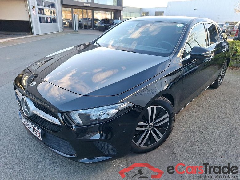 MERCEDES - MER A 200 d 150PK DCT Business Solution Limited & Pack Luxury #1