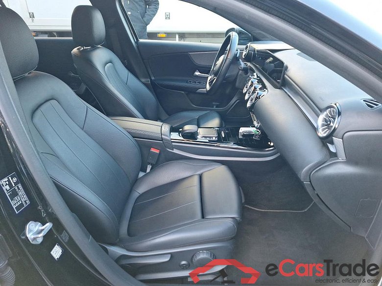 MERCEDES - MER A 200 d 150PK DCT Business Solution Limited & Pack Luxury #3