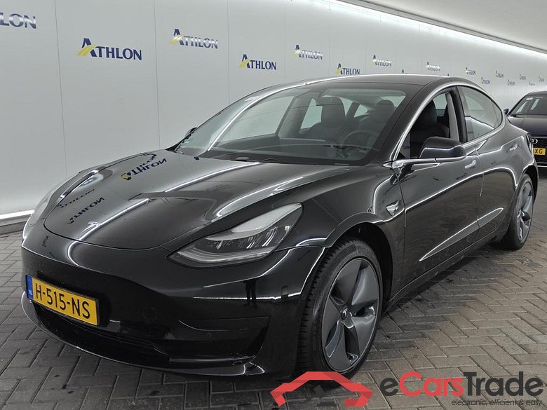 Tesla Model 3 Standard Range Plus RWD 4D 225kW