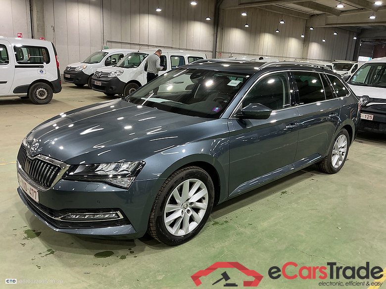 SKODA SUPERB COMBI 2.0 CRTDI 90KW DSG7 STYLE