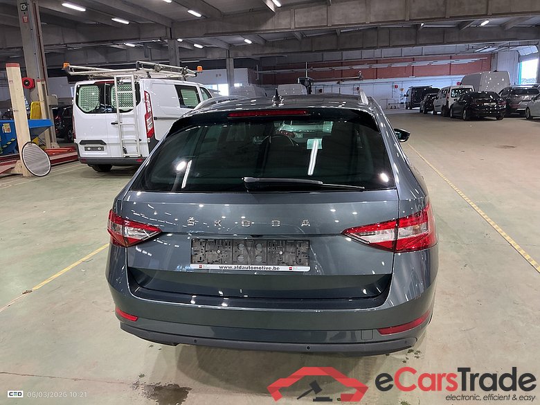 SKODA SUPERB COMBI 2.0 CRTDI 90KW DSG7 STYLE #5