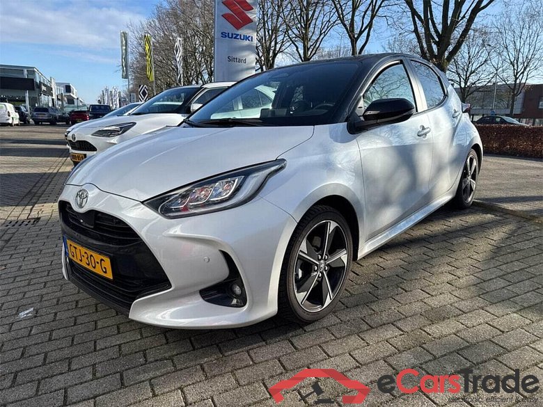 TOYOTA YARIS 1.5 Hybrid 130 Launch Edition #1