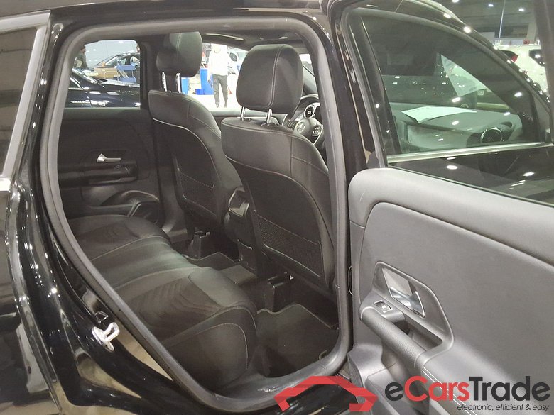 MERCEDES-BENZ GLA 1.3 GLA 250 E DCT BUSINESS SOLUTION #5