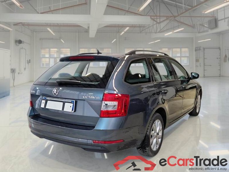 SKODA OCTAVIA / 2016 / 5P / STATION WAGON 2.0 TDI EXECUTIVE DSG #2