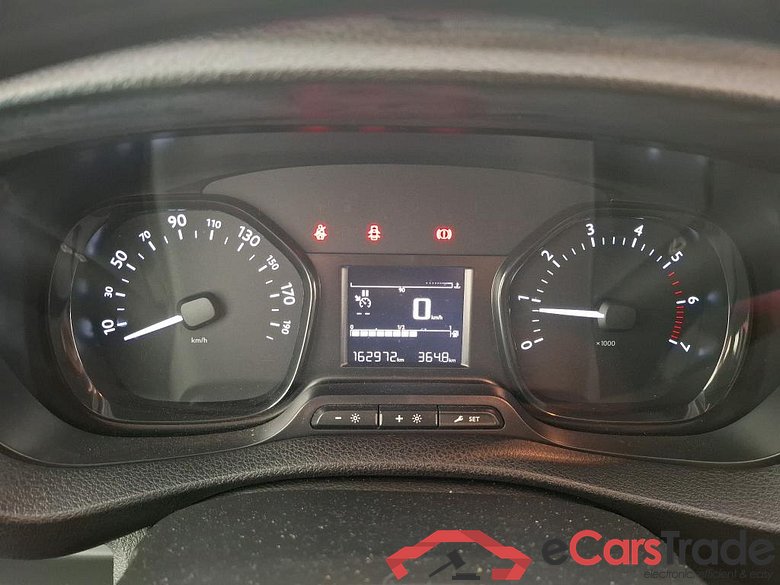 Jumpy Fourgon Club M 1.5 BlueHDi 100CV BVM6 E6dT #6