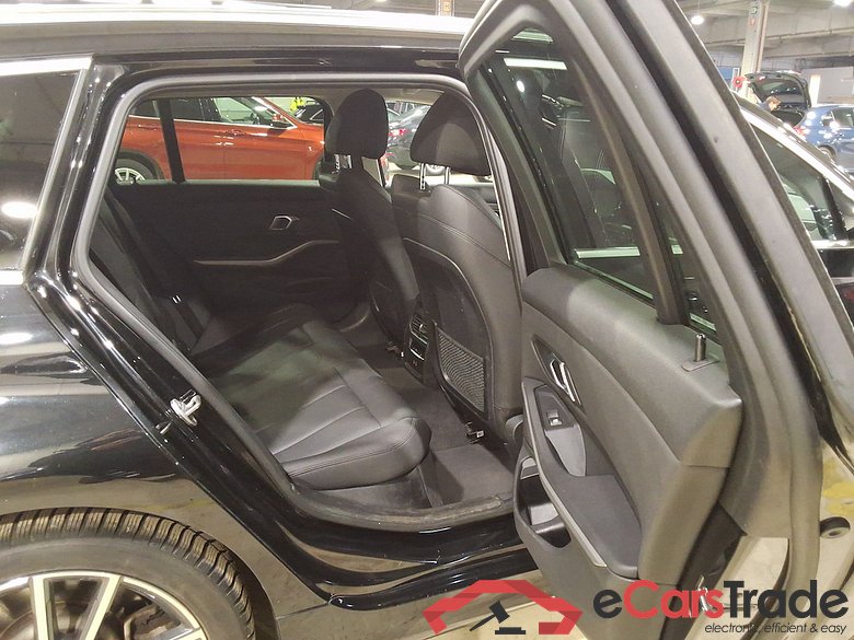 BMW 3 SERIES TOURING 2.0 330E (215KW) TOURING #5