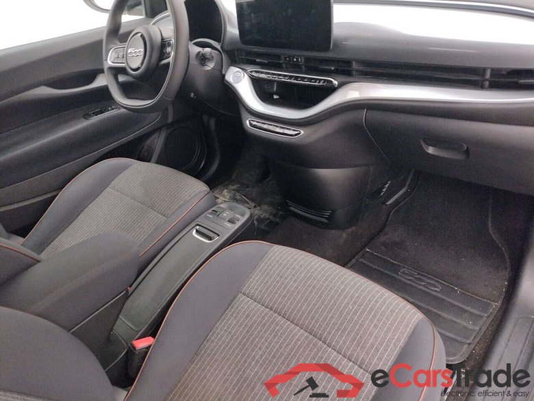 FIAT 500E CABRIO ICON 42KWH #3