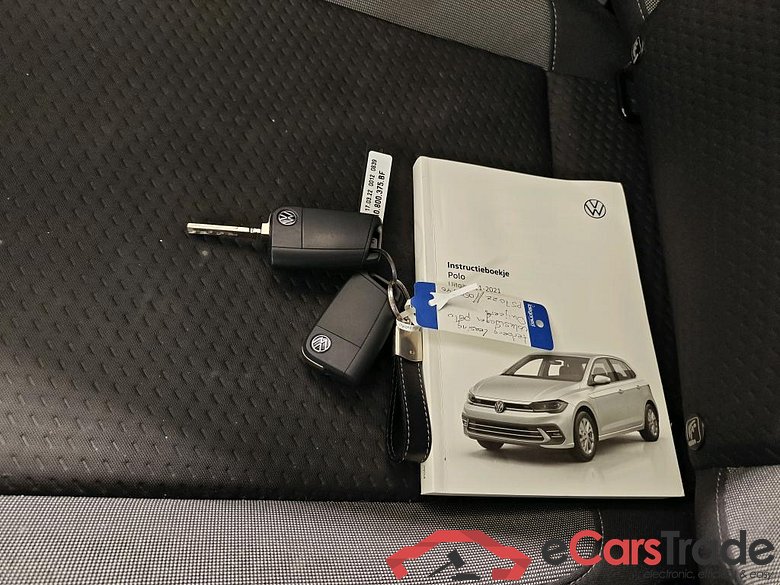 Volkswagen Polo 1.0 TSI 70kW Life Business 5d #4