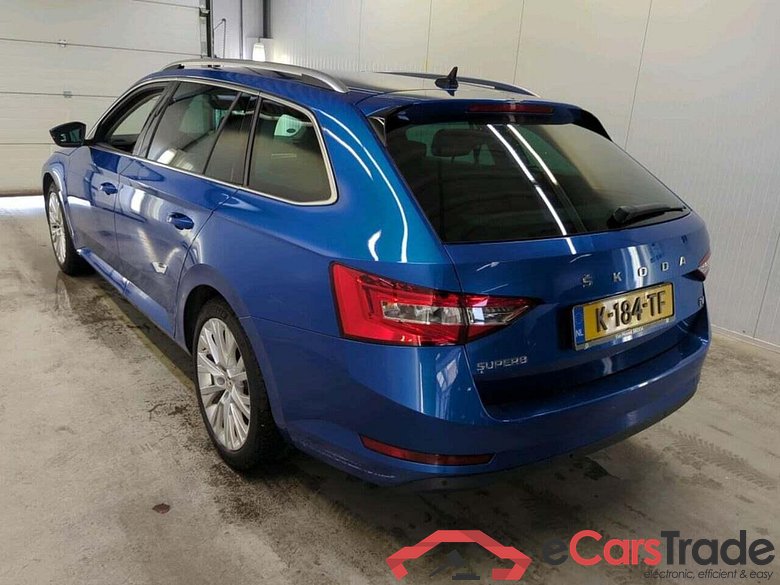 SKODA Superb Combi 1.4 TSI iV BnsEdPlus #6