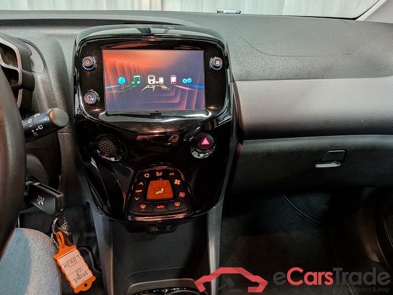 PEUGEOT 108 1.0 e-VTi Allure #5