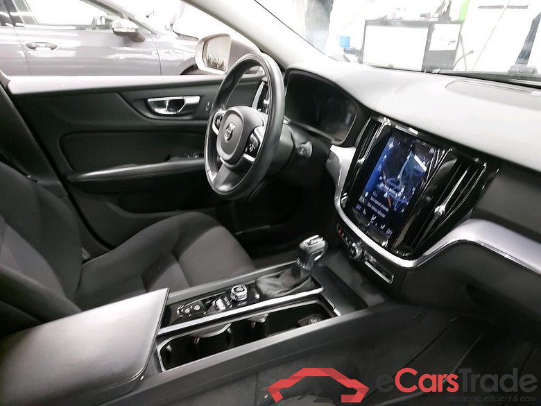 VOLVO - VOL V60 D3 150PK Geartronic Momentum Pro & Pack Business #3