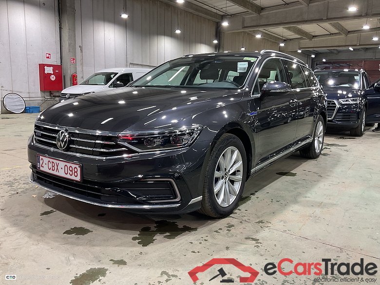 VOLKSWAGEN PASSAT VARIANT 1.4 TSI MSQ VARIANT GTE BUSINESS