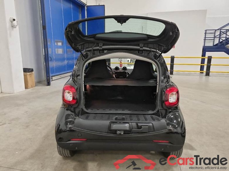 SMART FORTWO COUPÈ / 2019 / 3P / COUPE EQ 60KW PASSION #5